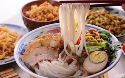 娱乐吃瓜酱宠粉,粉丝福利背后的故事